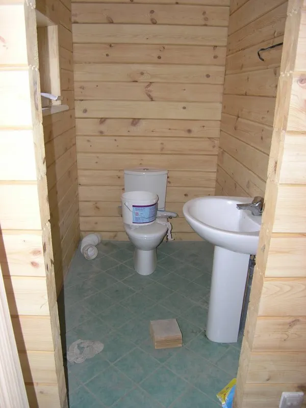 Туалетная комната на даче