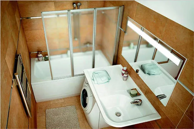 Оригинальный дизайн ванной комнаты со стиральной машиной