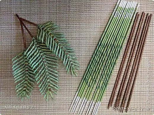 красивые поделки из газетных трубочек 4