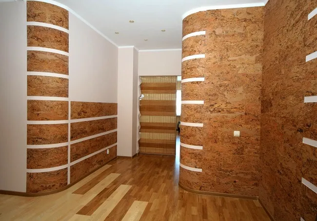 бамбуковые стеновые панели в интерьере квартиры