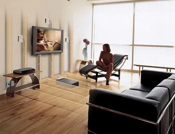 Установить телевизор на стену - хорошая идея и с точки зрения дизайна и с точки зрения безопасности