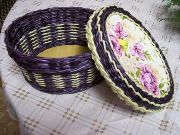Шкатулка с дном из картона