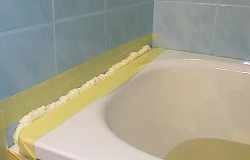Вставка между ванной и стеной. Щель между ванной и стеной: 5 идеальных способов заделки