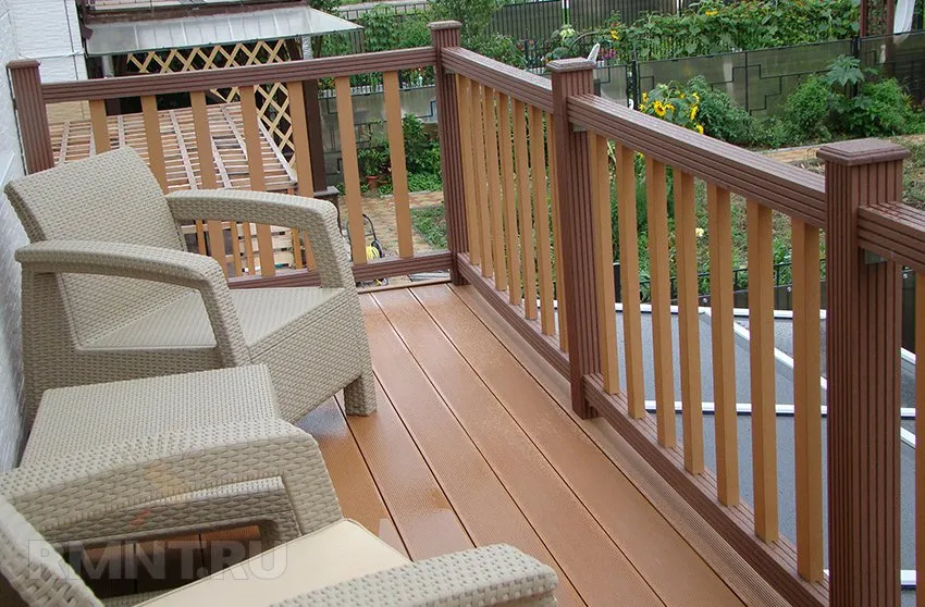 Стойка под доску веранда. Модульные террасы готовые сборные. Дом без цоколя. Уличная мебель. Скамейка из дпк.